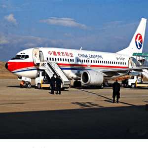 兰州中川航空空运航空快运业稳步发展的原因是什么？